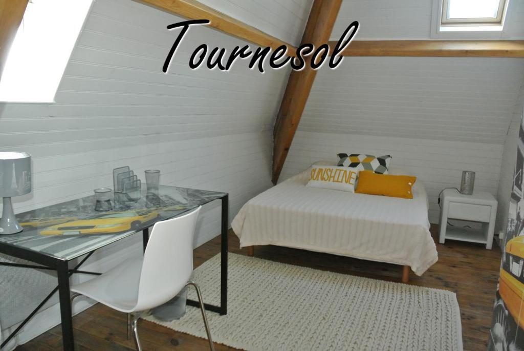 Domaine De Bellevue Bed and Breakfast Beaupuy  Exteriör bild